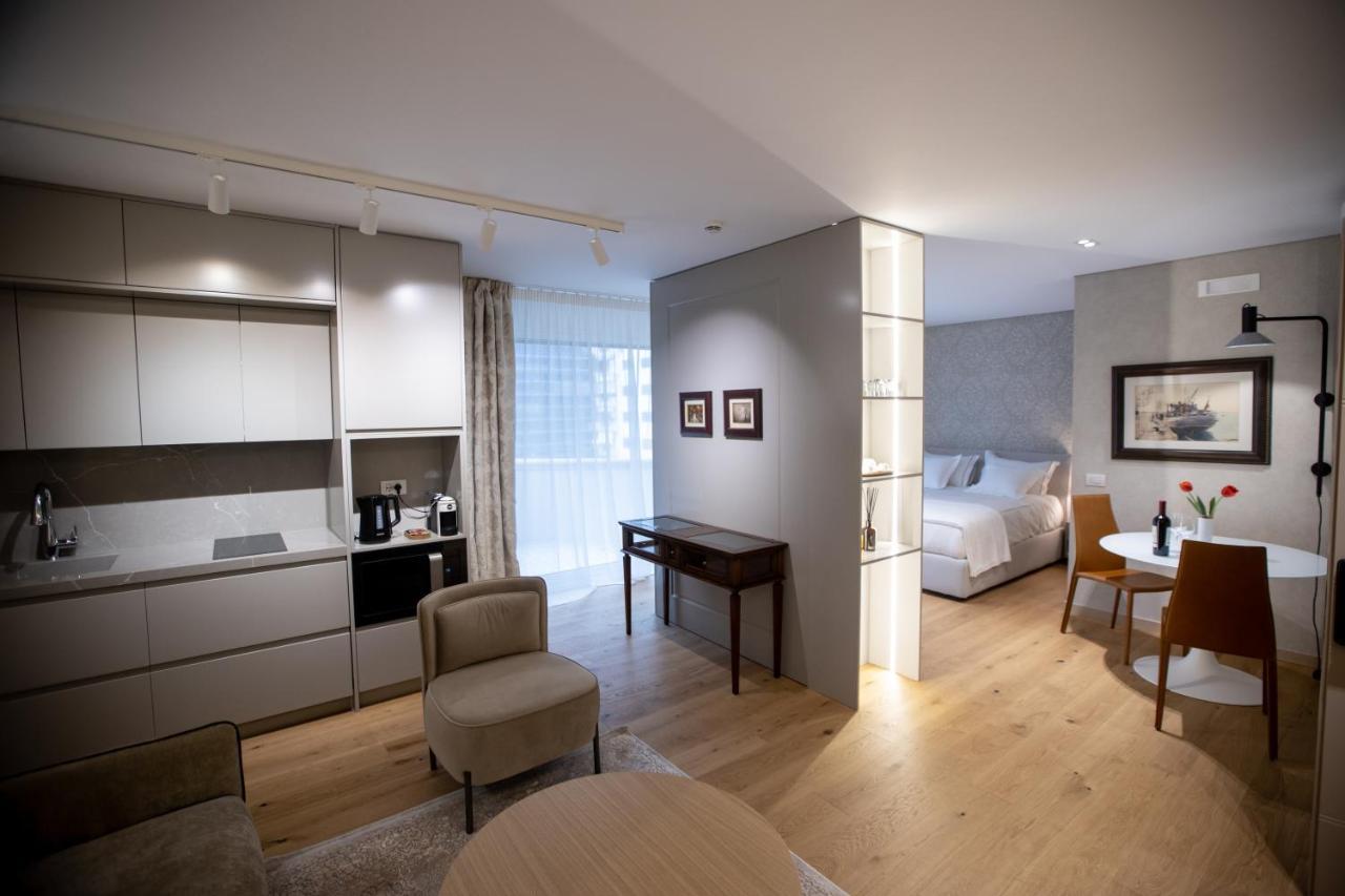 Seven Luxury Suites Tirana Extérieur photo